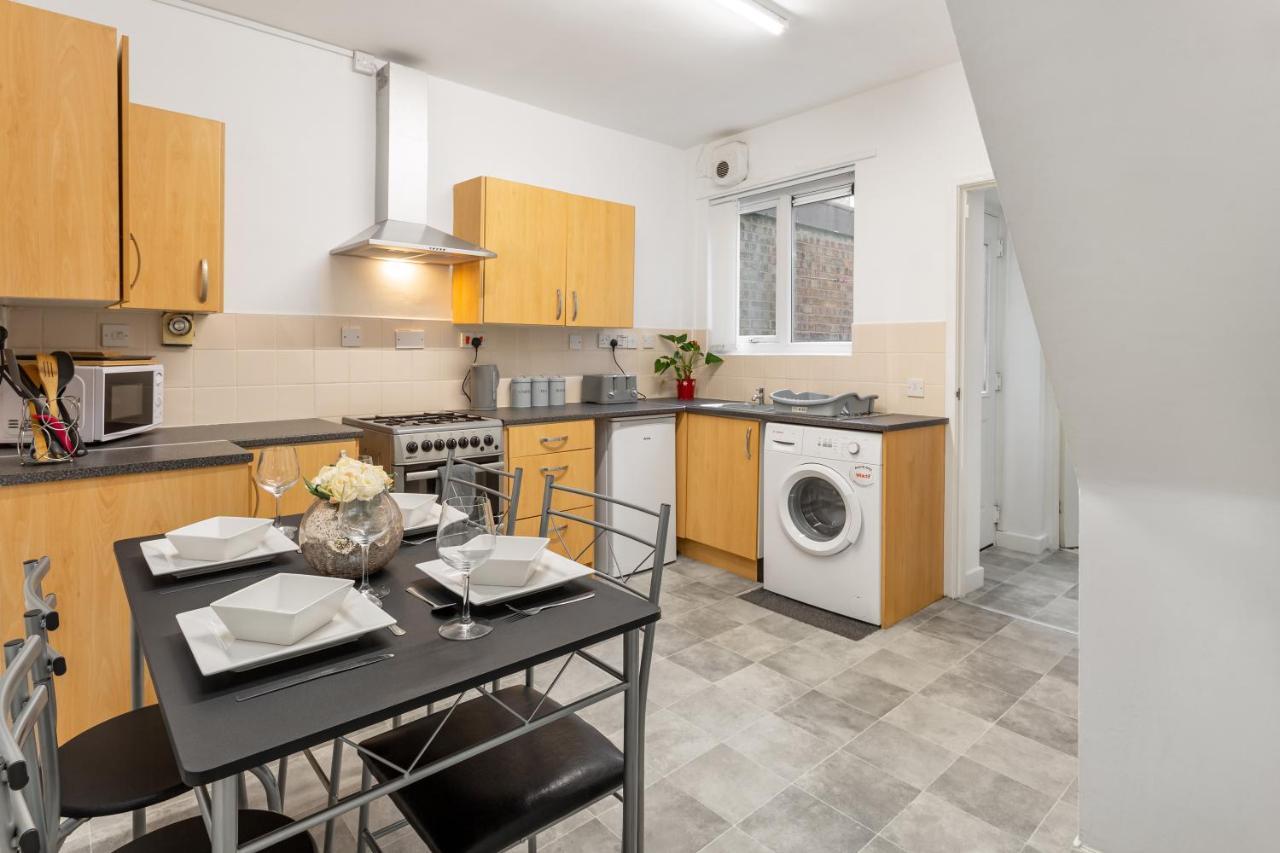Comfortable Liverpool Townhouse - Free Parking Exteriér fotografie